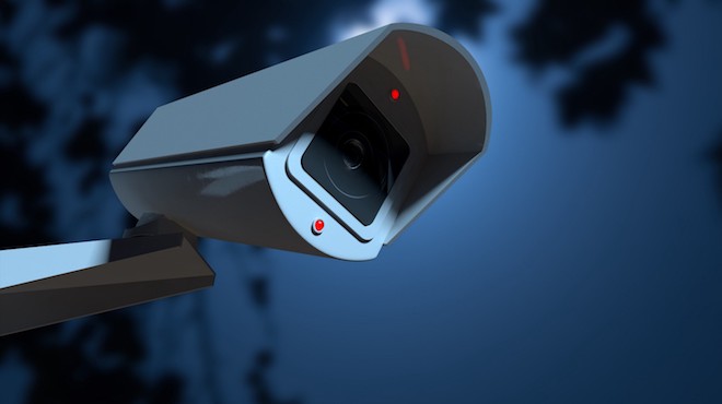 Camera an ninh có thể báo cho tội phạm mạng biết khi nào bạn không ở nhà