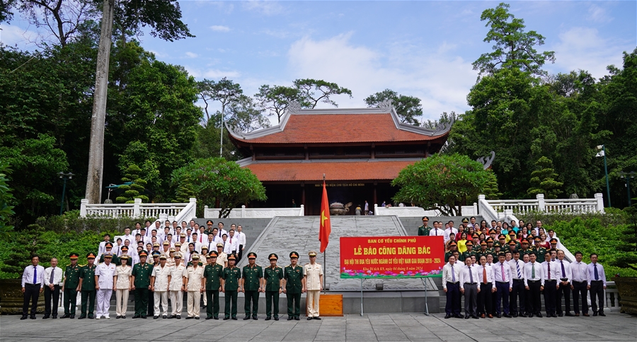 Ngành Cơ yếu Việt Nam báo công dâng Bác trước thềm Đại hội thi đua yêu nước giai đoạn 2019 - 2024