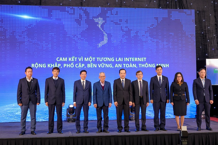 Chương trình 25 năm Internet Việt Nam & Internet Day 2022