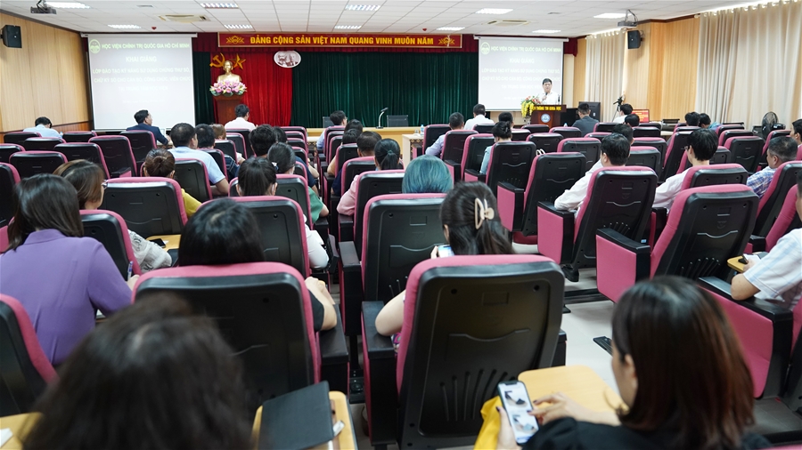 Đào tạo kỹ năng sử dụng chứng thư số, chữ ký số cho cán bộ Học viện Chính trị quốc gia Hồ Chí Minh