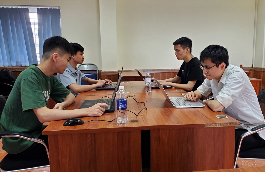 Sinh viên Học viện Kỹ thuật mật mã dẫn đầu vòng sơ khảo cuộc thi an toàn thông tin quốc tế HackTheon Sejong