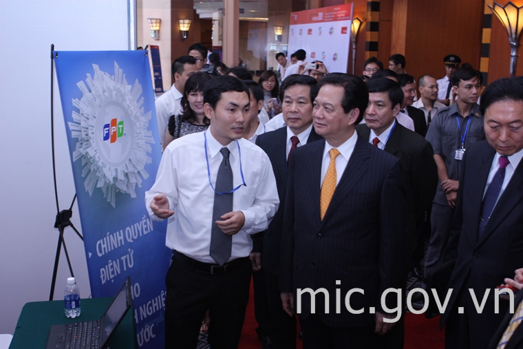 Khai mạc Diễn đàn cấp cao công nghệ thông tin và truyền thông Việt Nam 2013