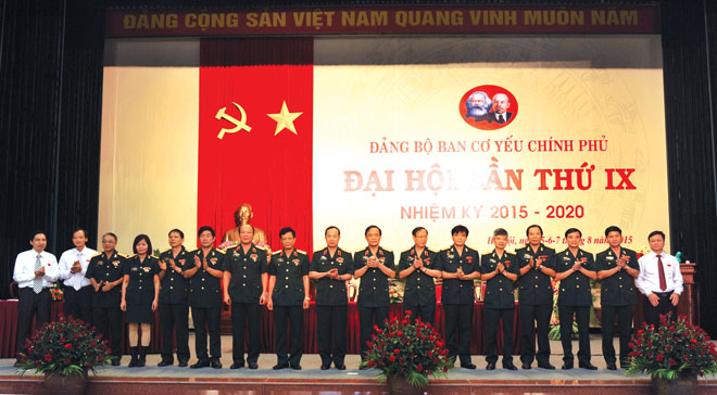 Ban Chấp hành Đảng bộ Ban Cơ yếu Chính phủ nhiệm kỳ 2015 - 2020 ra mắt Đại hội