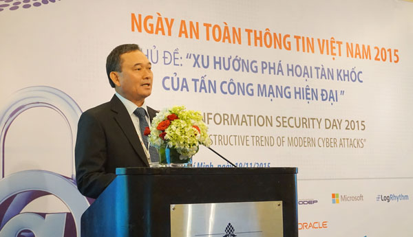 Ông Ngô Vi Đồng, Chủ tịch Chi hội VNISA phía Nam phát biểu khai mạc Hội thảo