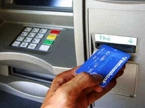 Vietcombank: khách hàng truy cập vào đường link lạ dẫn đến bị rút mất nửa tỷ đồng