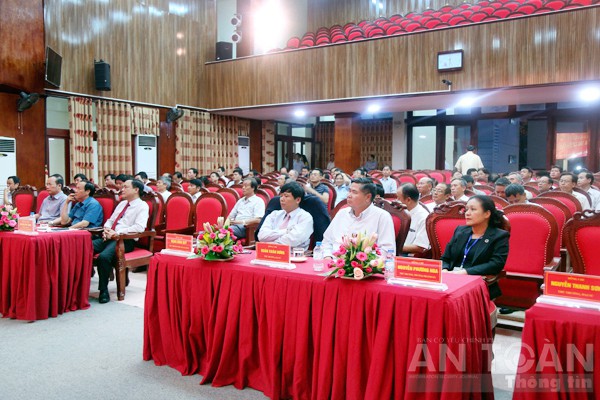 Ban Cơ yếu Chính phủ tiếp đón Trưởng các cơ quan đại diện Việt Nam ở ngoài nước