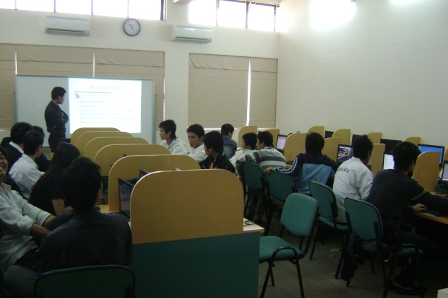 Các khóa học về An ninh mạng của Trung tâm An ninh mạng BKIS - Đại học Bách khoa Hà Nội.