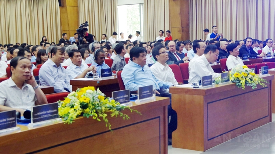 Bộ Khoa học và Công nghệ cùng Bộ Kế hoạch và Đầu tư đồng hành phát triển AI tại Việt Nam